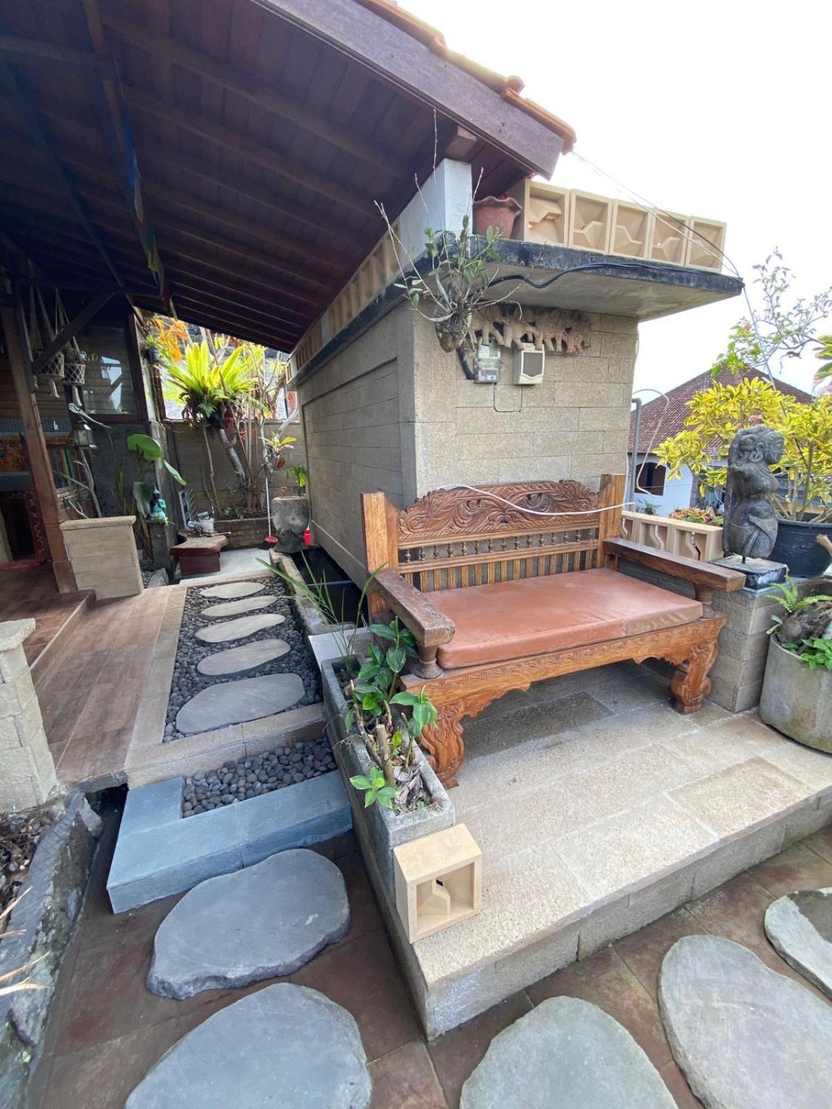 Ogek Home Stay Убуд Экстерьер фото